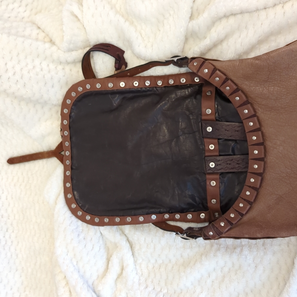 💕HP💕Bella Dolci Handcrafted Brown Leather Shoulder Bag - Picture 5 of 14